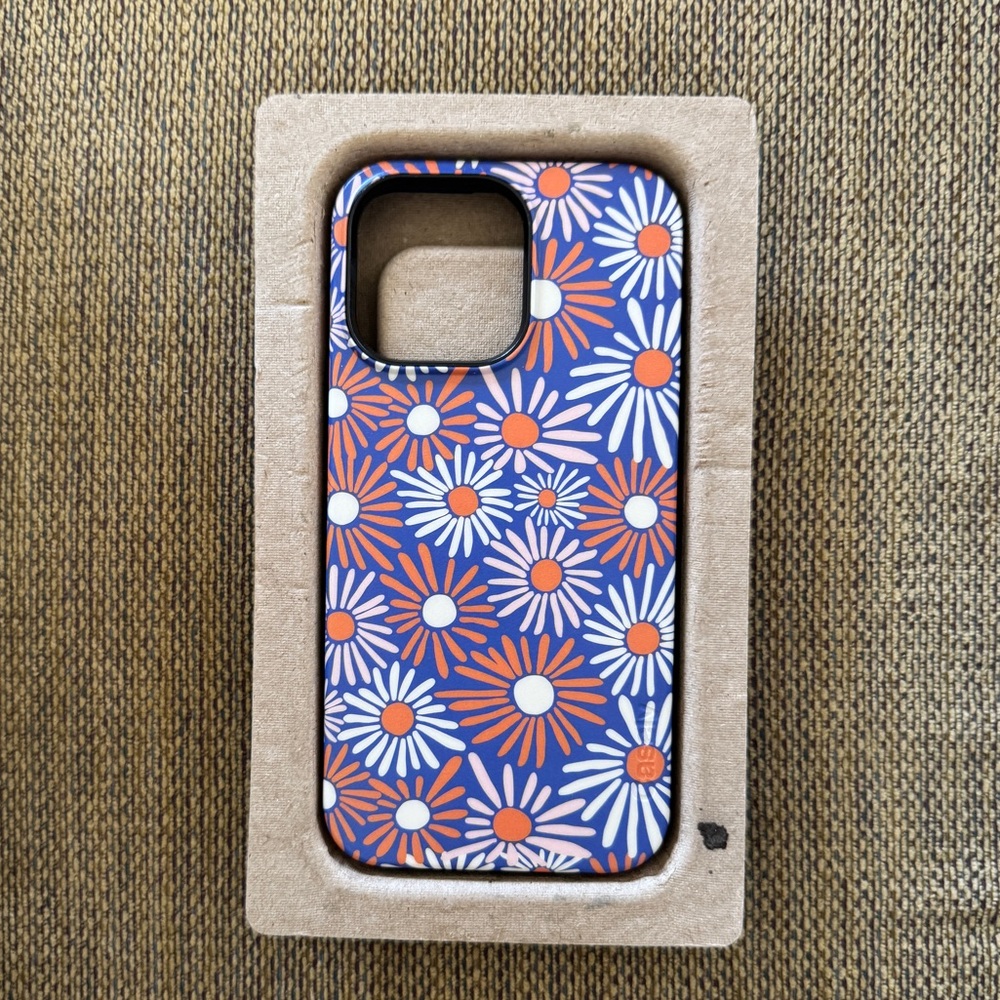 Casely Bold iPhone 15 Pro Max Case BRAND NEW
